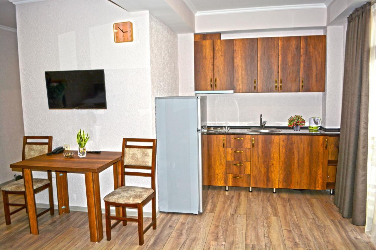 G&G Hotel Τυφλίδα Εξωτερικό φωτογραφία