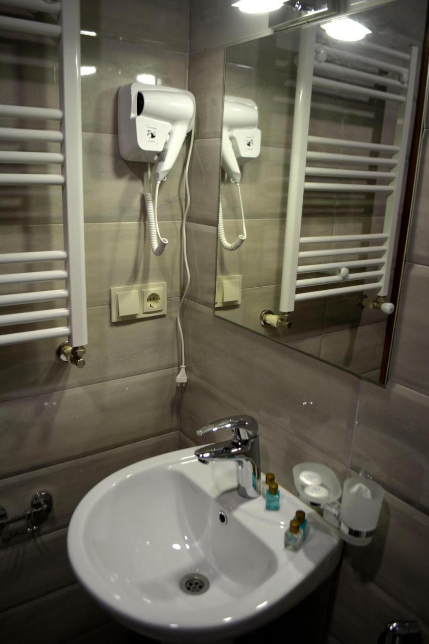 G&G Hotel Τυφλίδα Εξωτερικό φωτογραφία