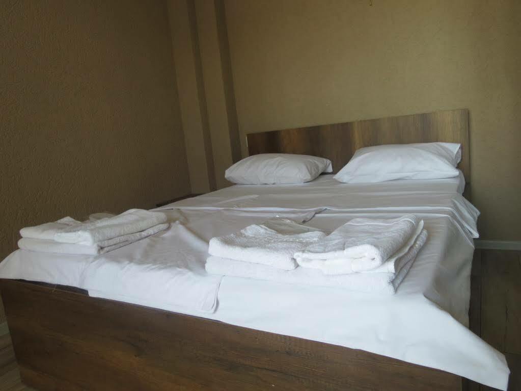 G&G Hotel Τυφλίδα Εξωτερικό φωτογραφία